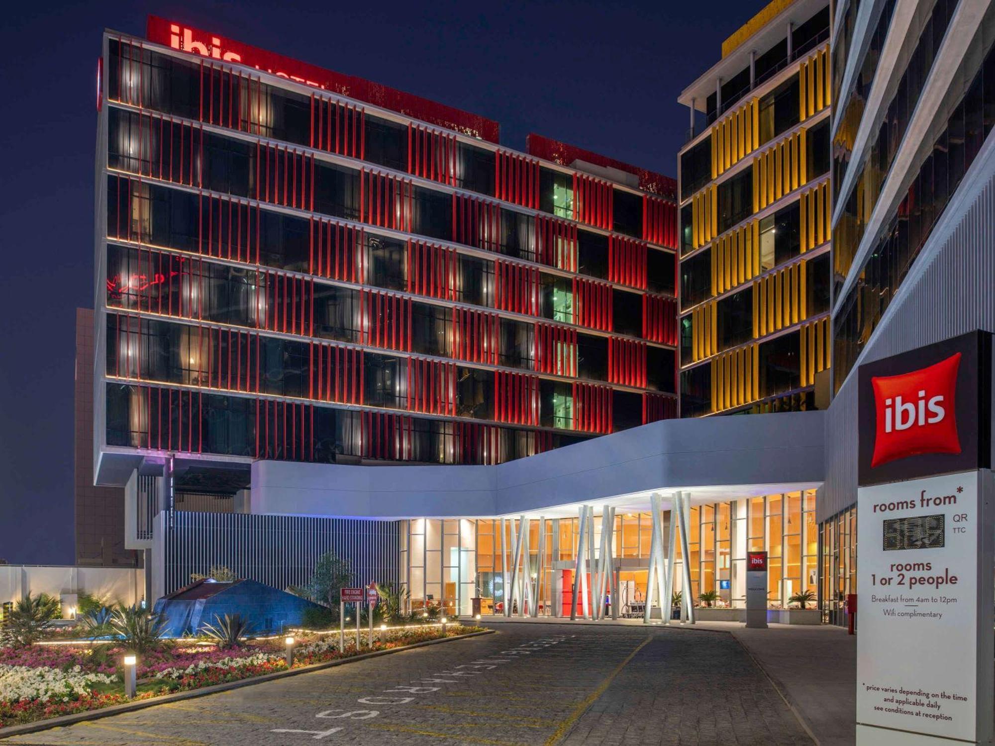 Ibis Doha Hotel ภายนอก รูปภาพ