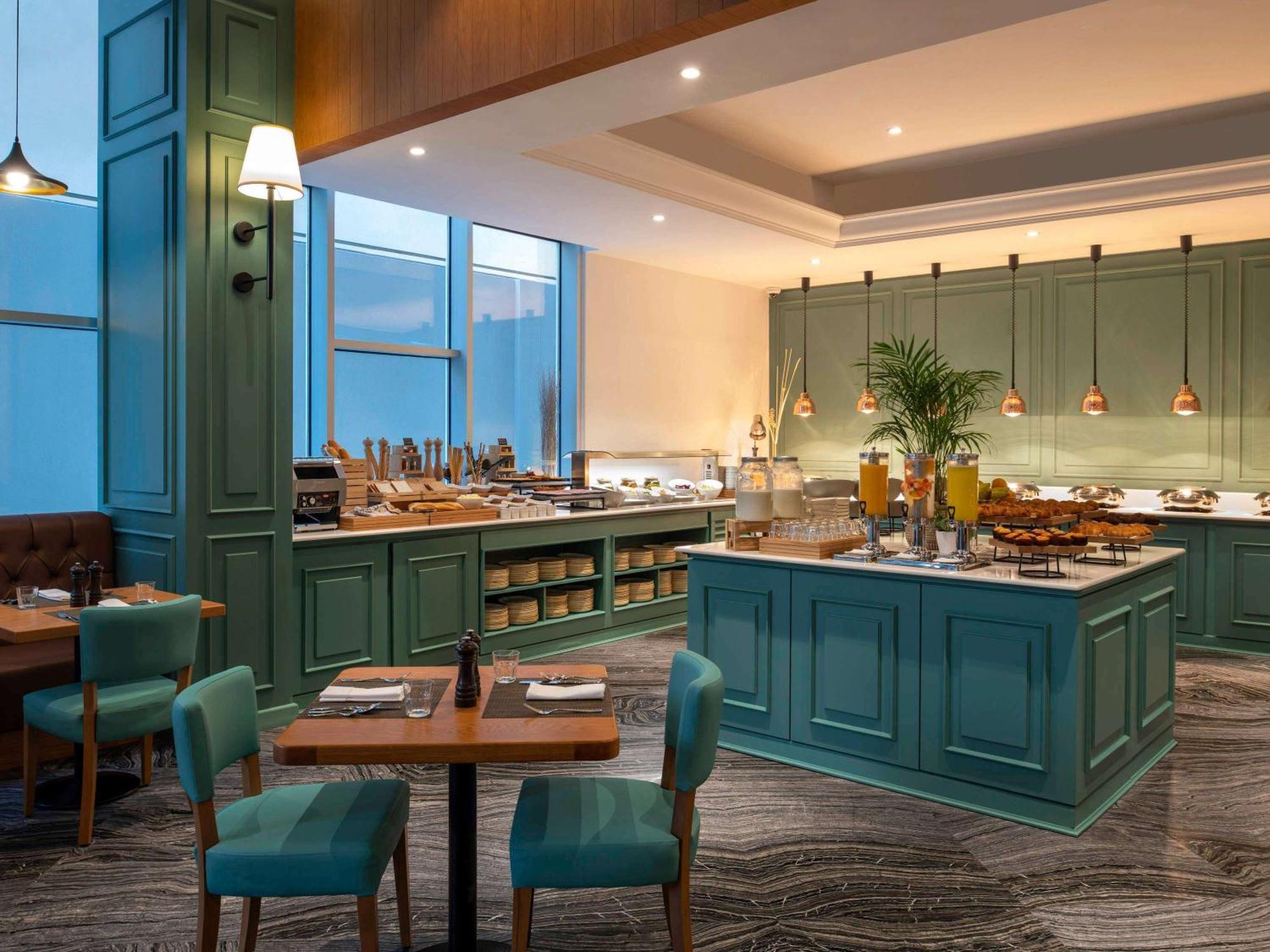Ibis Doha Hotel ภายนอก รูปภาพ