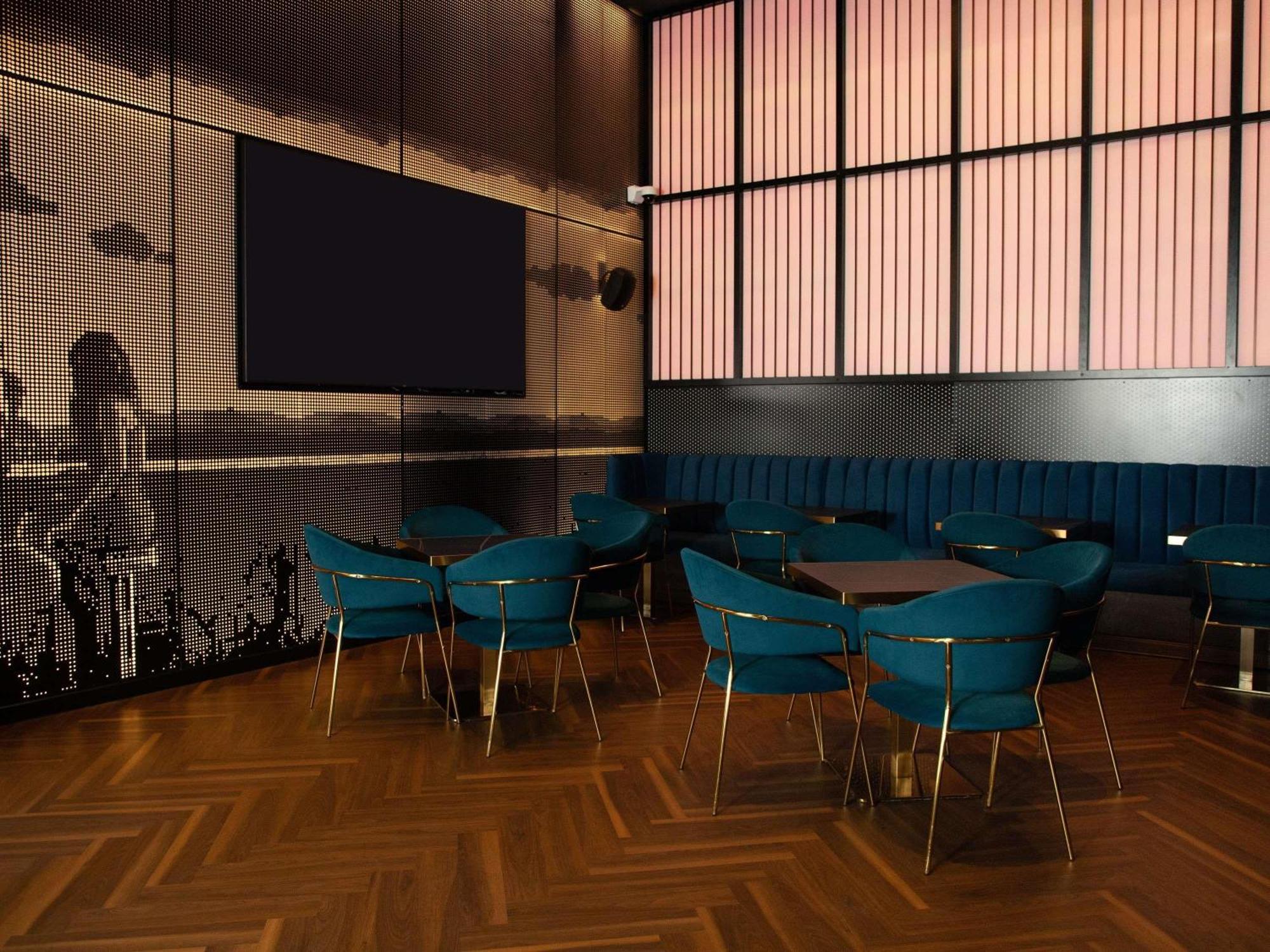 Ibis Doha Hotel ภายนอก รูปภาพ